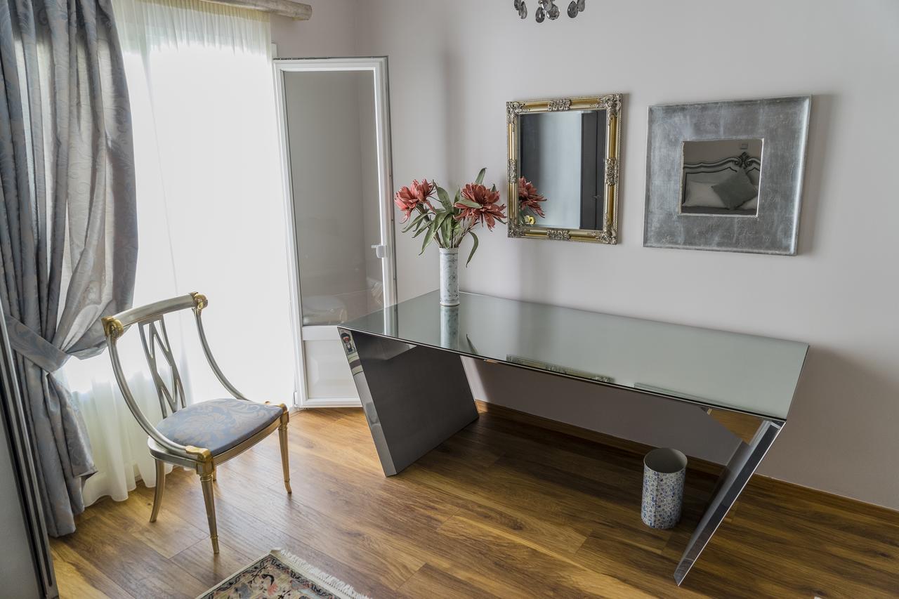 Le Bijou Luxury Rooms & Suites Veria  Exterior photo